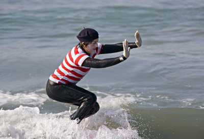 Adam Frand Memorial 2006 Halloween Surf Contest