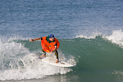 Adam Frand Memorial 2006 Halloween Surf Contest