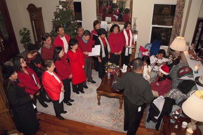 Christmas Carols by the International Choir