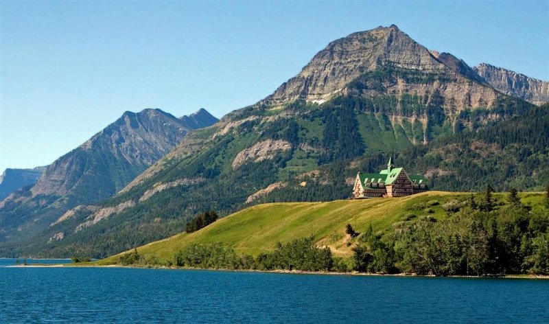  Waterton Lakes NP