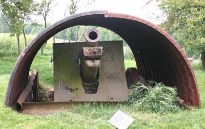 Gune emplacement at Souchez.jpg