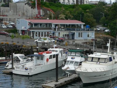 THE DOWNRIGGER WATERFRONT RESTAURANT