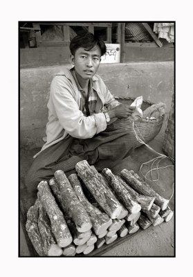 Tanaka wood seller