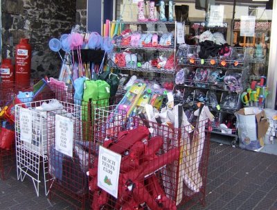 Another shopfront (August)