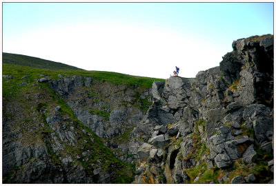 The steep cliffs at Runde 2