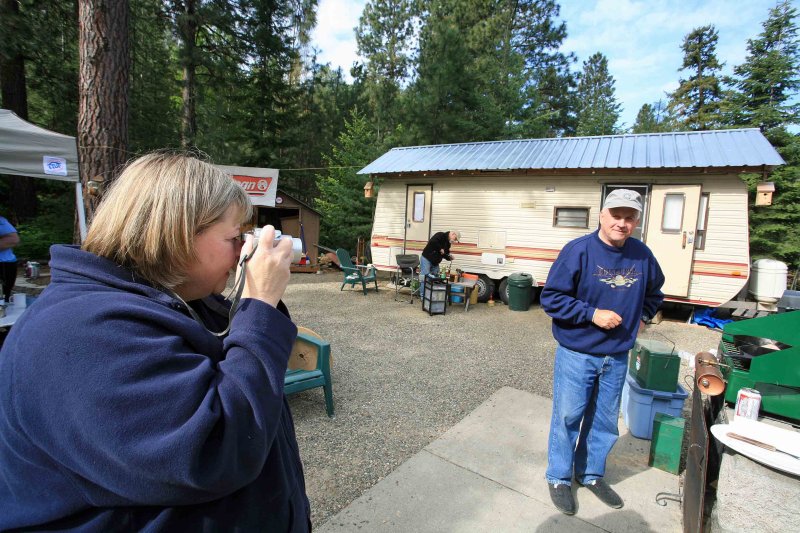  Tim Murphys Wife Getting Shot Of Jules Cooking On His New Treasure