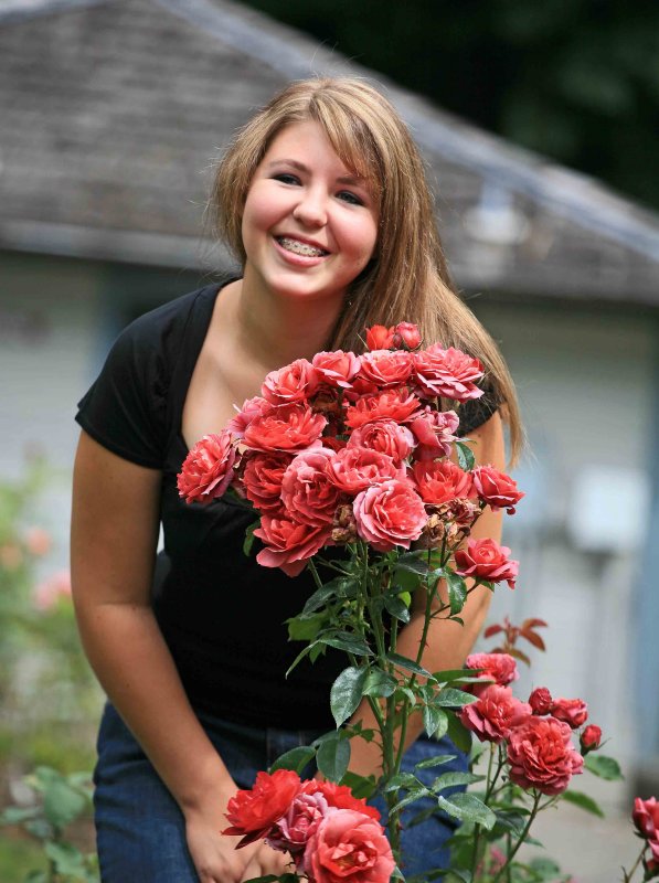  Roses And My Happy Angela ( two Winners)
