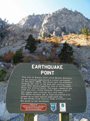  Raodside Attraction ( Earthquake Area) Between Entiat And Lake Chelan