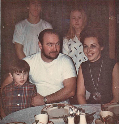  Our Family 1973 ( Each Person, Look A Different Direction On The Count 3)