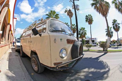 Baja ' Hippie Van