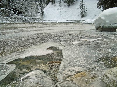  Ice On  Chiwawa River Near Leavenworth