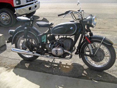  Old  BMW R71??????