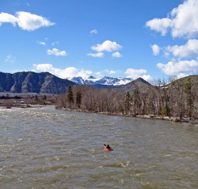 Lone Kayaker Paddling The Wenatchee River