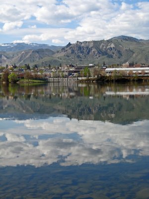  Columbia  River In  Downtown Wentachee