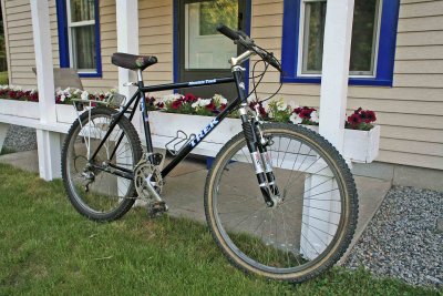  Bio-Pace, thumb shifters,etc. Use to race this up in Canada in my younger days. Still love  Retro. ( Of course , I later put on a  Rock _ Shock  front end.) My first frame broke ten years ago and had the infamous  U-Brake which was set under the bottom braket) Strong ,but always in the dirt