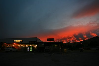 Entiat  Grocery Store At Sunset