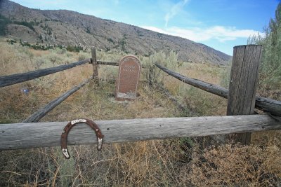  Frank Watkin's Stole A Bunch Of The Town's Horses In 1903, then was  Dumb Enough  to come back in 1904 and  Shoot Up The Town. ( Three of his bullet holes are still in the roof of the Riverside Grocery Store to this day)  As he slept in a stable , town's folks shot him as he lay . His grave is near Riverside on the old Riverside/ Omak highway..... Unmarked as seen by road.. The real  Wild West at It's Best!!!!!!!