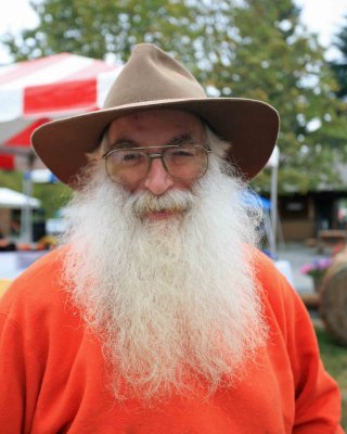Wood Carver Gary From Ashford, Wash.