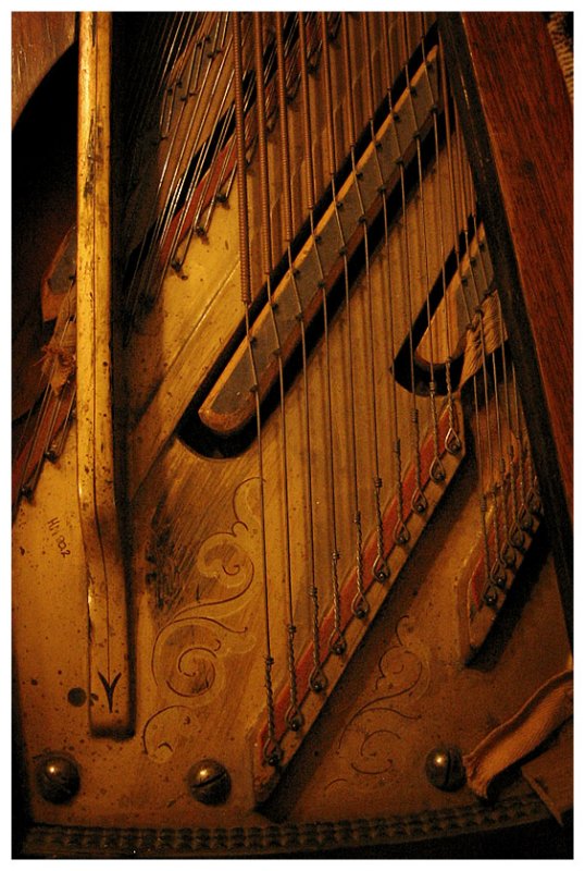 antique piano leadville