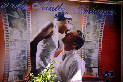 Romantic Imagery in a Turkish Storefront