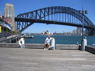 Barry beside Sydney Harboursandy  Barry  Sydney Bridge.jpg