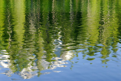 Grand Teton NP - Shimmering String Lake