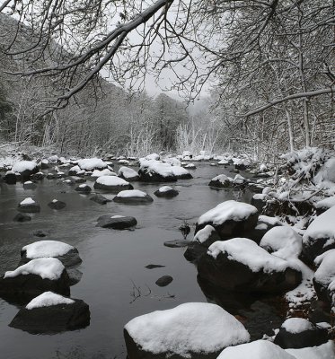 Oak Creek Snowy Still Water (23x25)