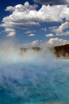 Yellowstone NP - Grand Prismatic Spring Blue Pool