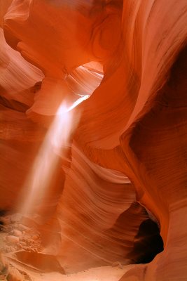 Page - Lower Antelope Slot Canyon Keyhole Sunbeam