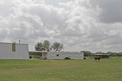 Barn, stable and dog kennels .jpg