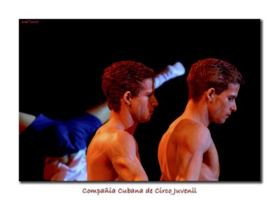 Compaia Cubana de Circo Juvenil