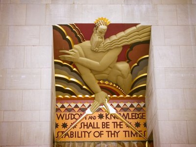 Rock Center Deco Detail