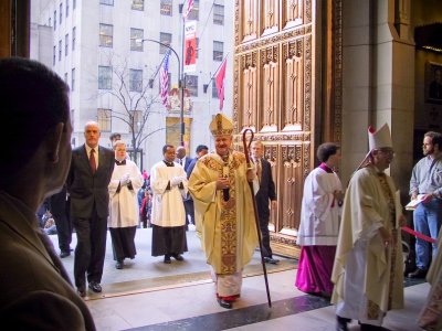 Bishop of NYC - St. Pat's Easter 2001