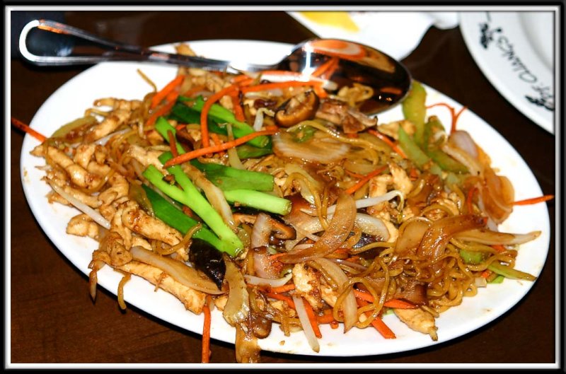 Chicken lo mein