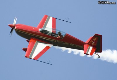 Royal Jordanian Falcons (Extra 300)