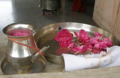 Jug and dish, Sri Badrinath Temple