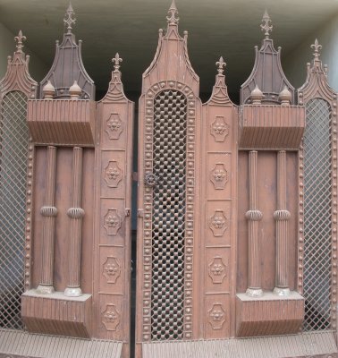 House gates