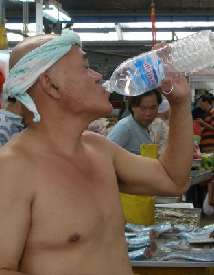 Fishmonger, Geylang market