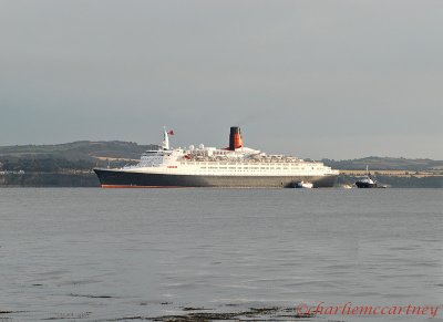 QE-2 in the Forth_DSC_3948.jpg