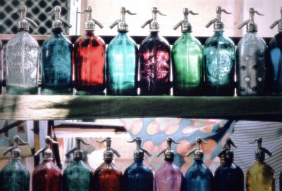 bouteilles pastels  Telmo .jpg