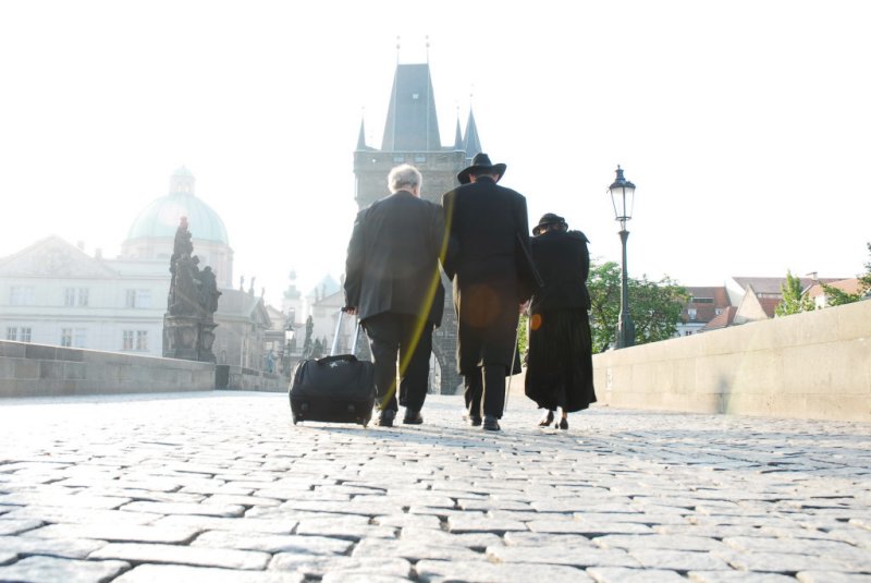 Prague ArtshipEnsemble-KarluvMost 070531 39 .JPG