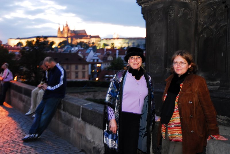Prague Patricie&Danuska 070530 5 .JPG