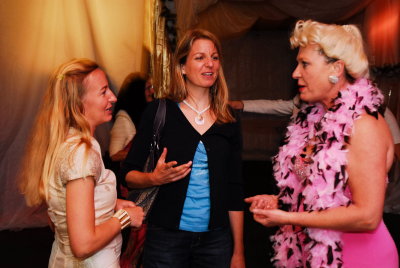Shotwell50 AlteredBarbieBall 070802 27.JPG