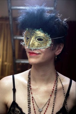 Denise_ Writer & Editor 011027.JPG