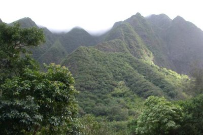Heading up the Iao Valley