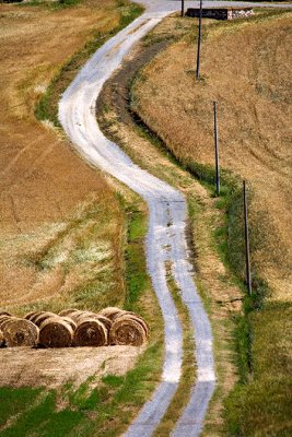 hhTuscan road0232.jpg