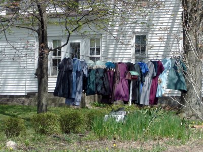 Amish Laundry 3528.JPG