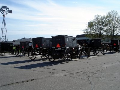 Amish Commuter lot? 3565.JPG