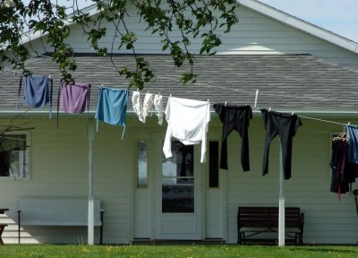 Amish laundry 4463.JPG