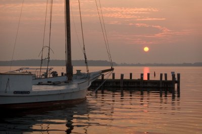 Yacht Sunrise